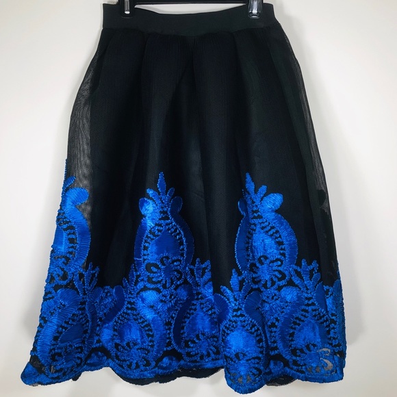 Good Times Los Angeles Mesh Aline Black Embroidered Skirt - Picture 1 of 8